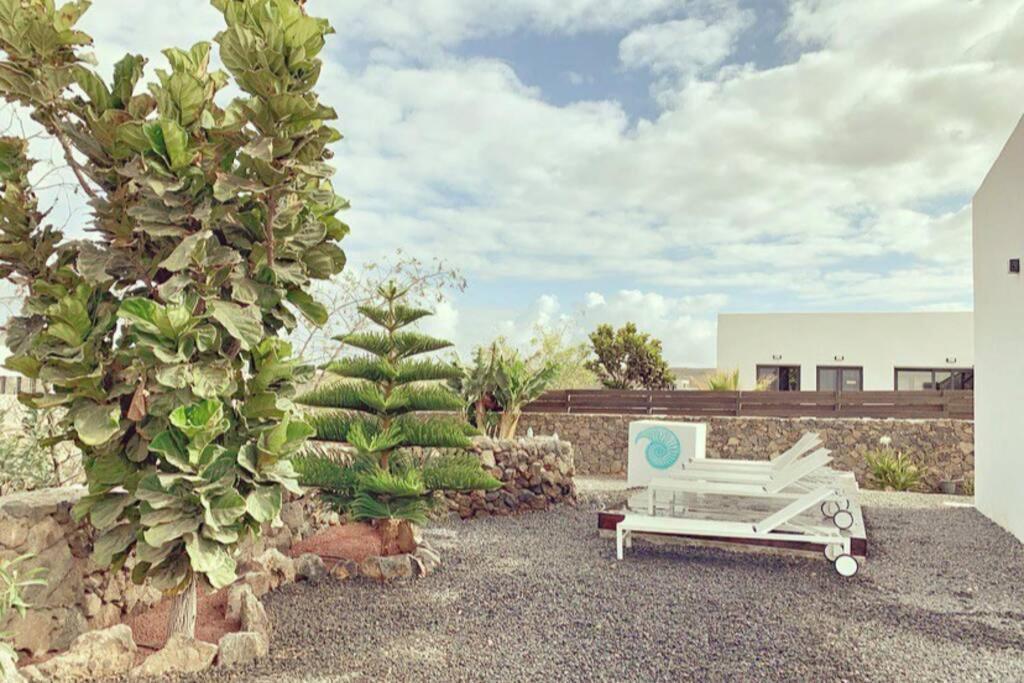Agua Guesthouse Lajares Villa Con Jacuzzi Экстерьер фото